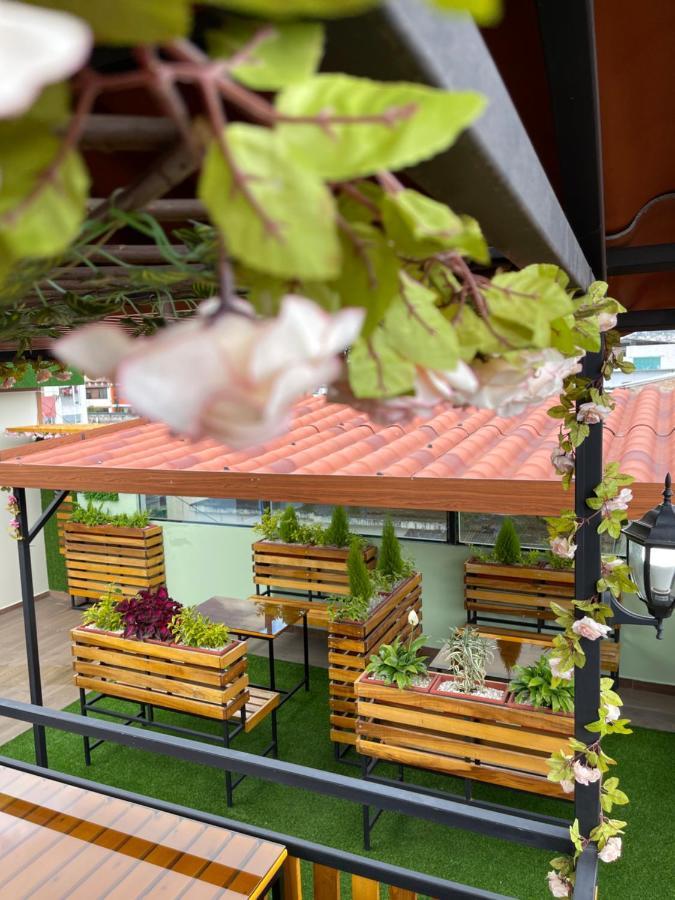 Sara Hotel Ибарра Экстерьер фото