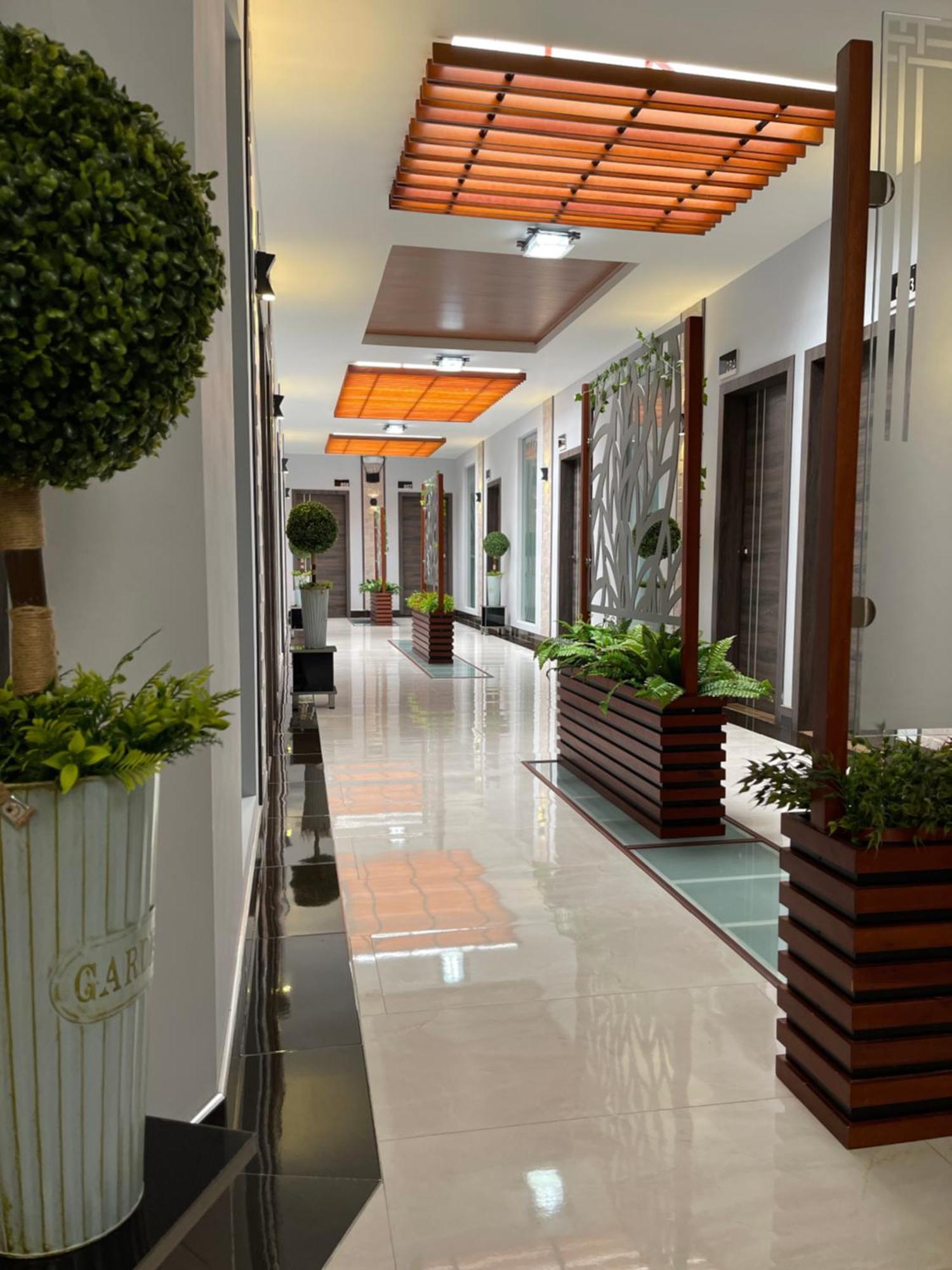 Sara Hotel Ибарра Экстерьер фото